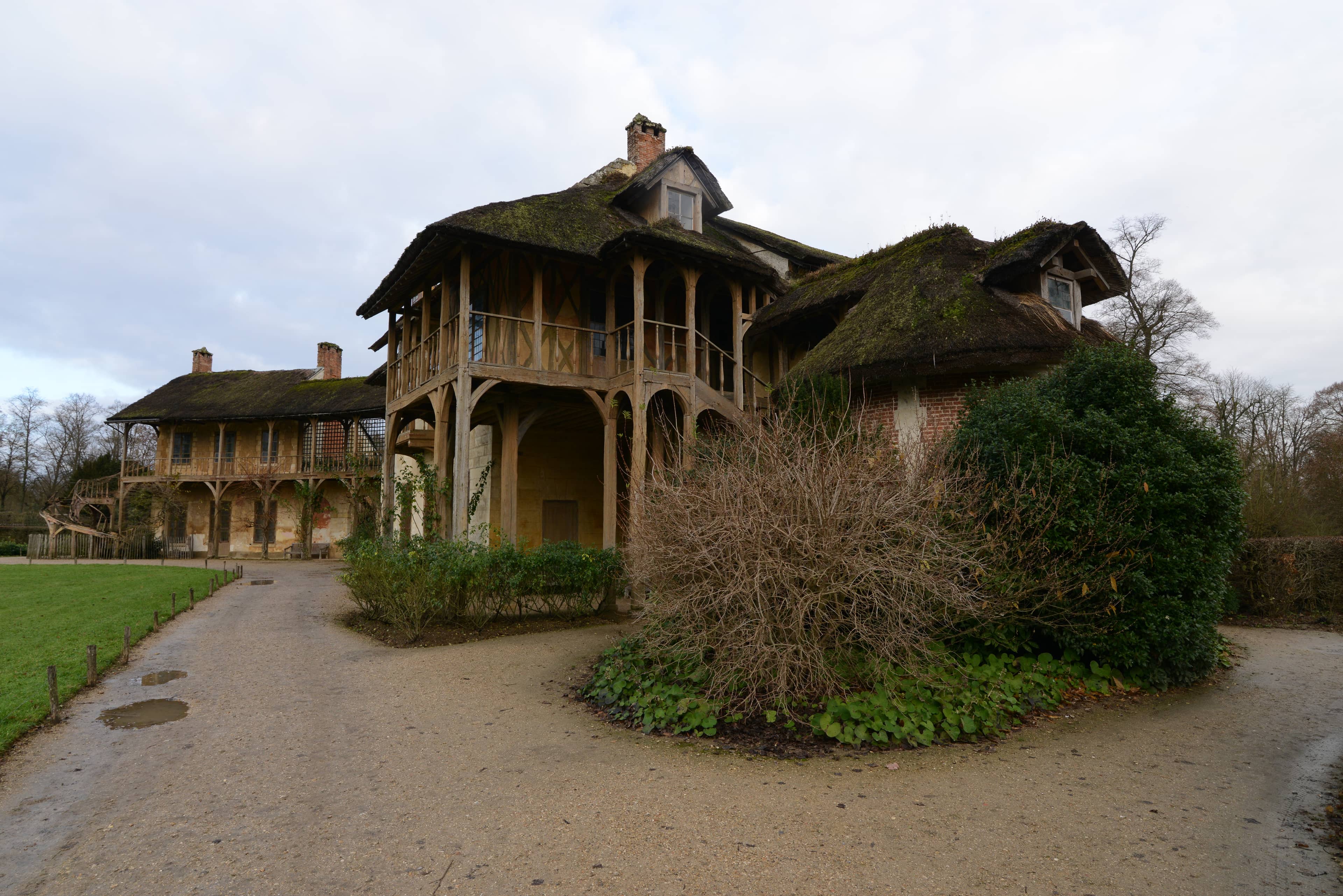 Queen's Hamlet (Hameau de la Reine)