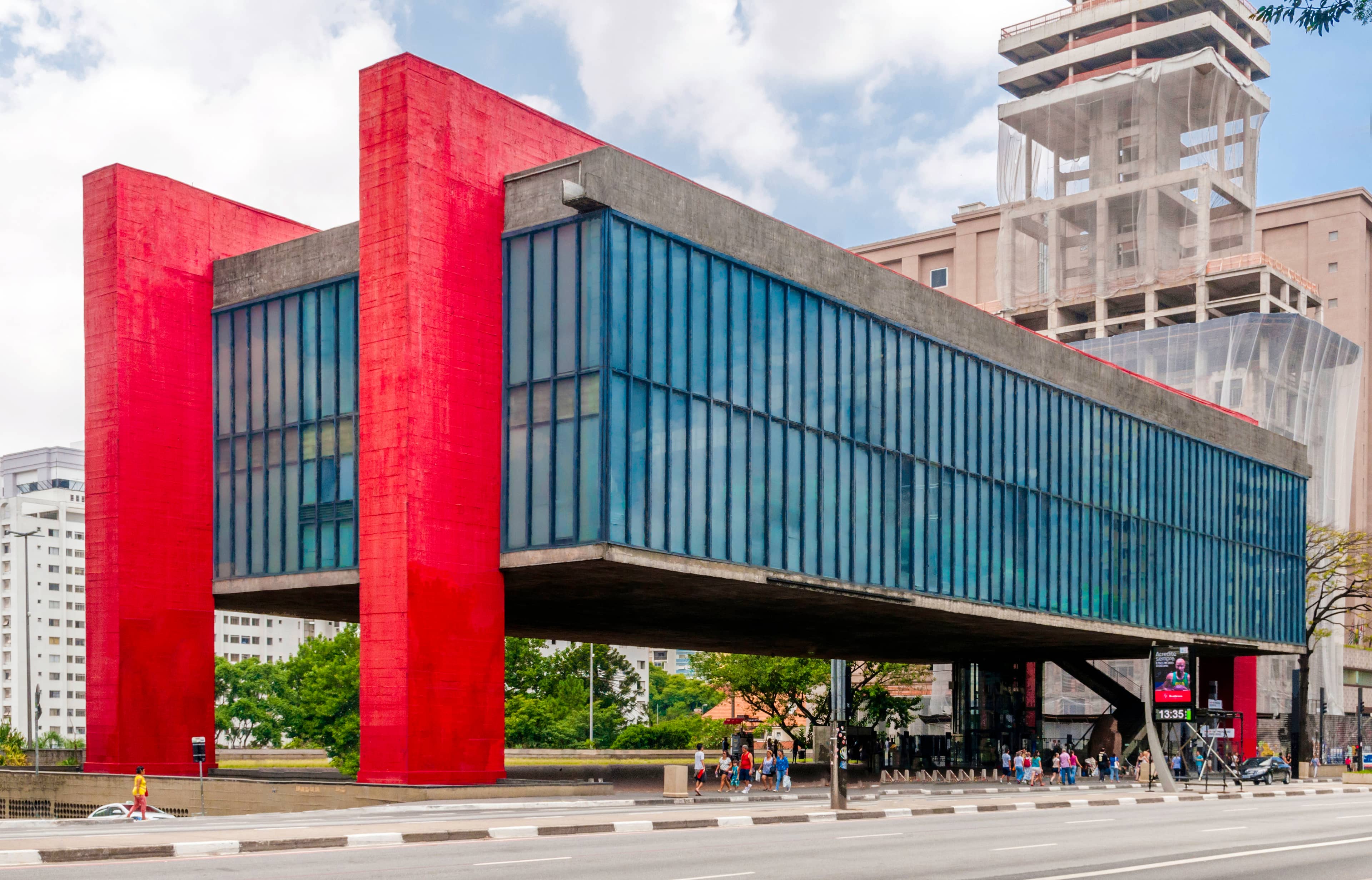 Lina Bo Bardi's Architecture