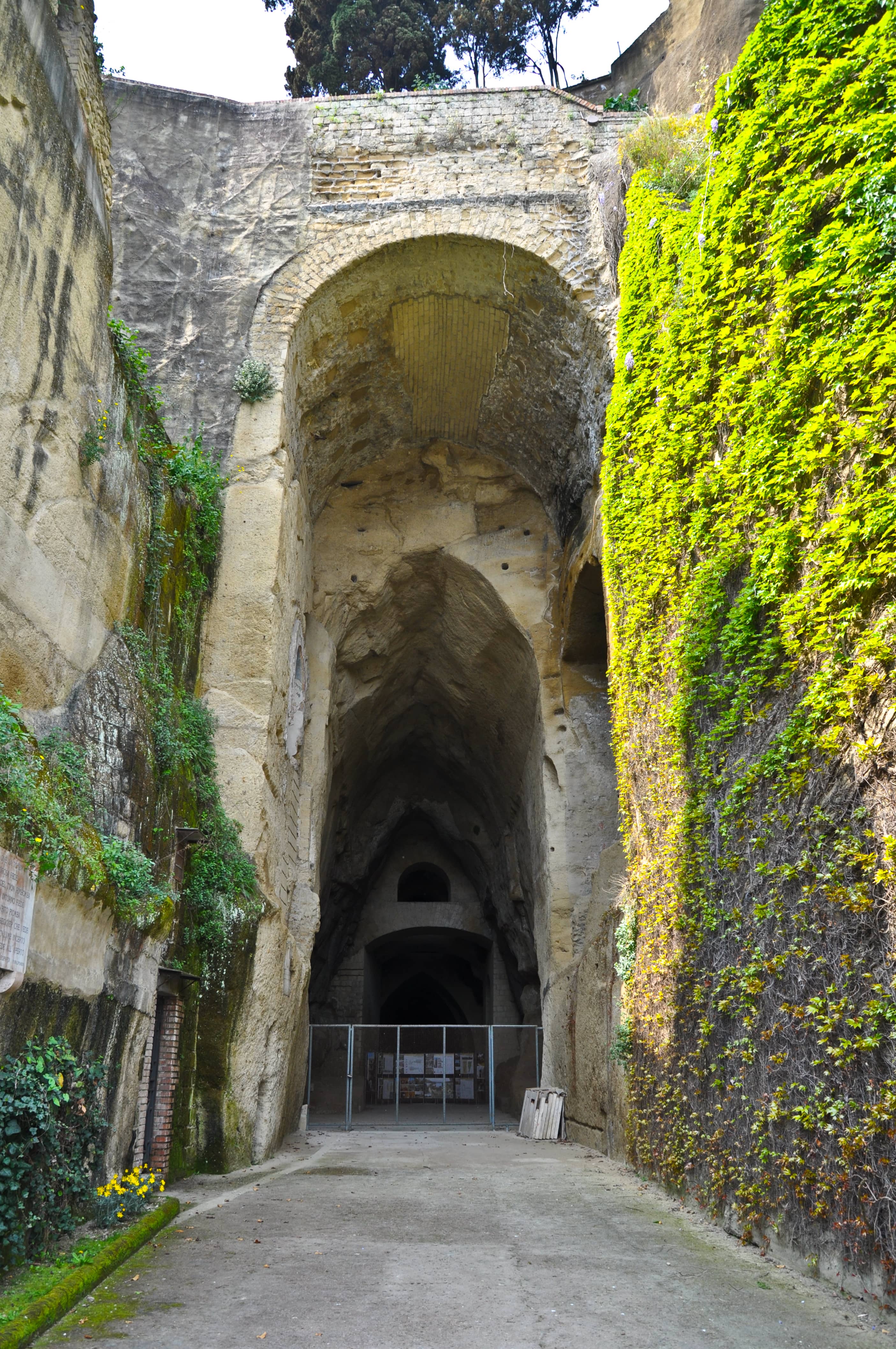 Crypta Neapolitana Entrance