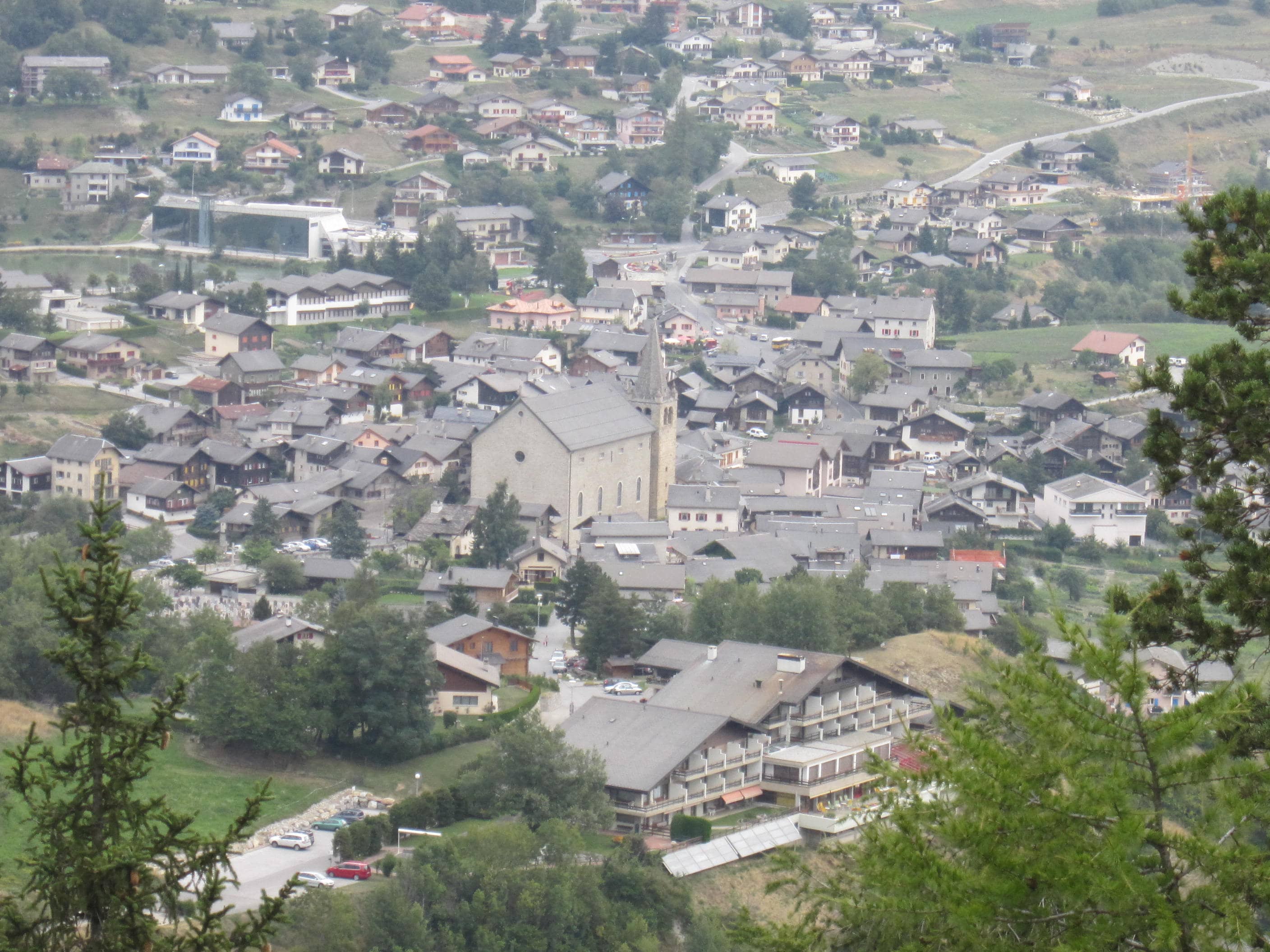 Village of Lens