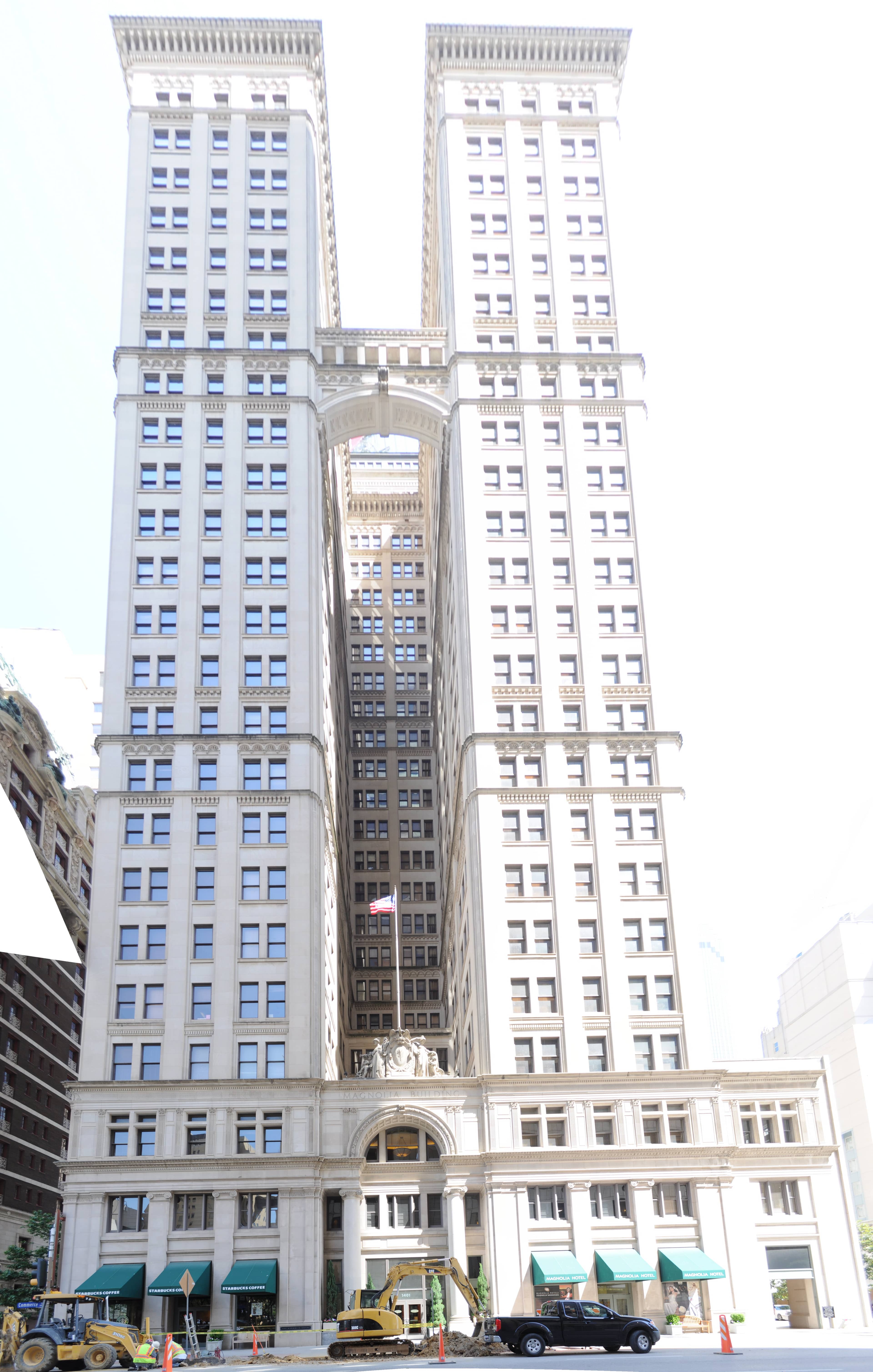 Magnolia Building Architecture