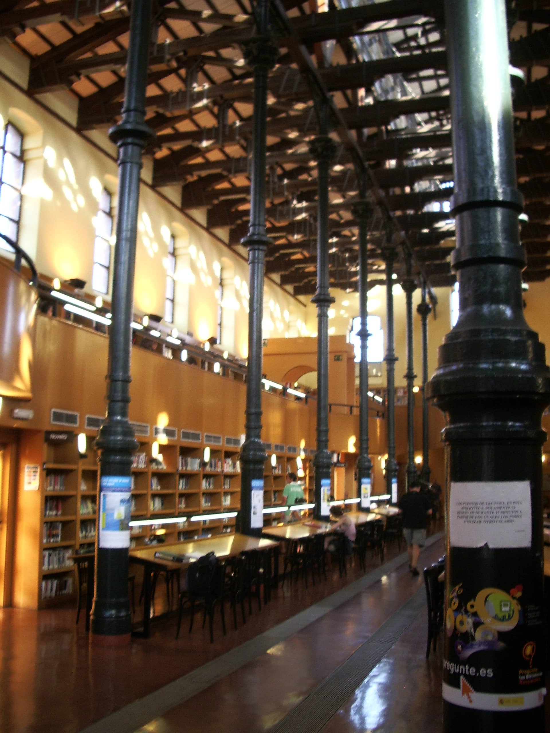 Zaragoza Film Library