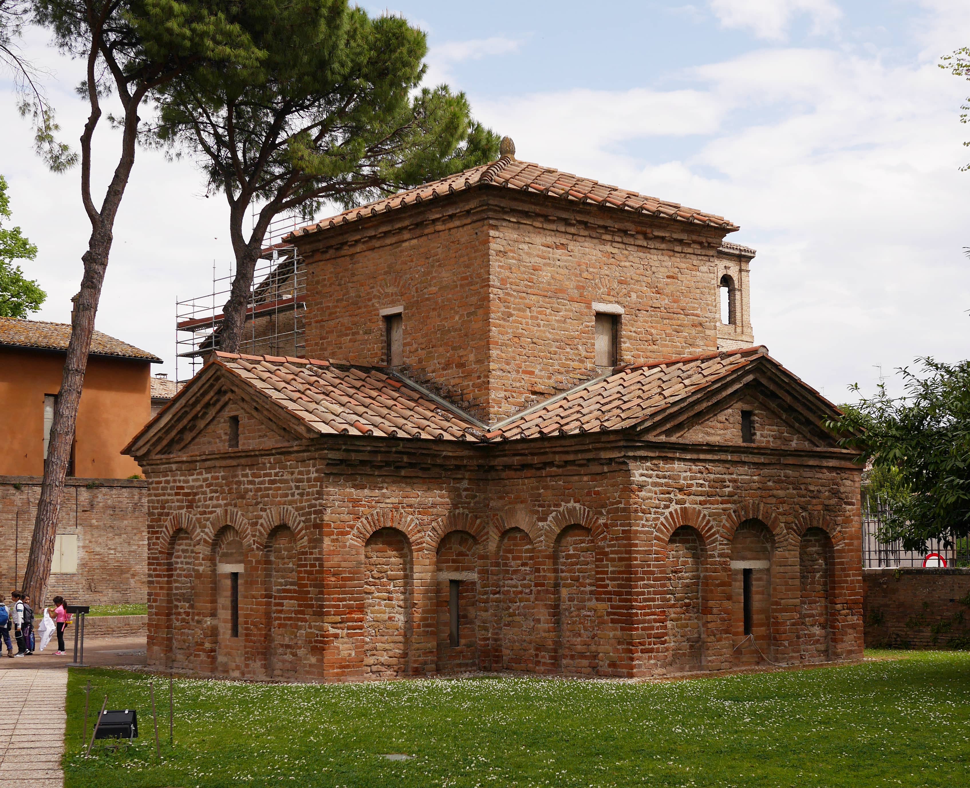 Latin Cross Architecture