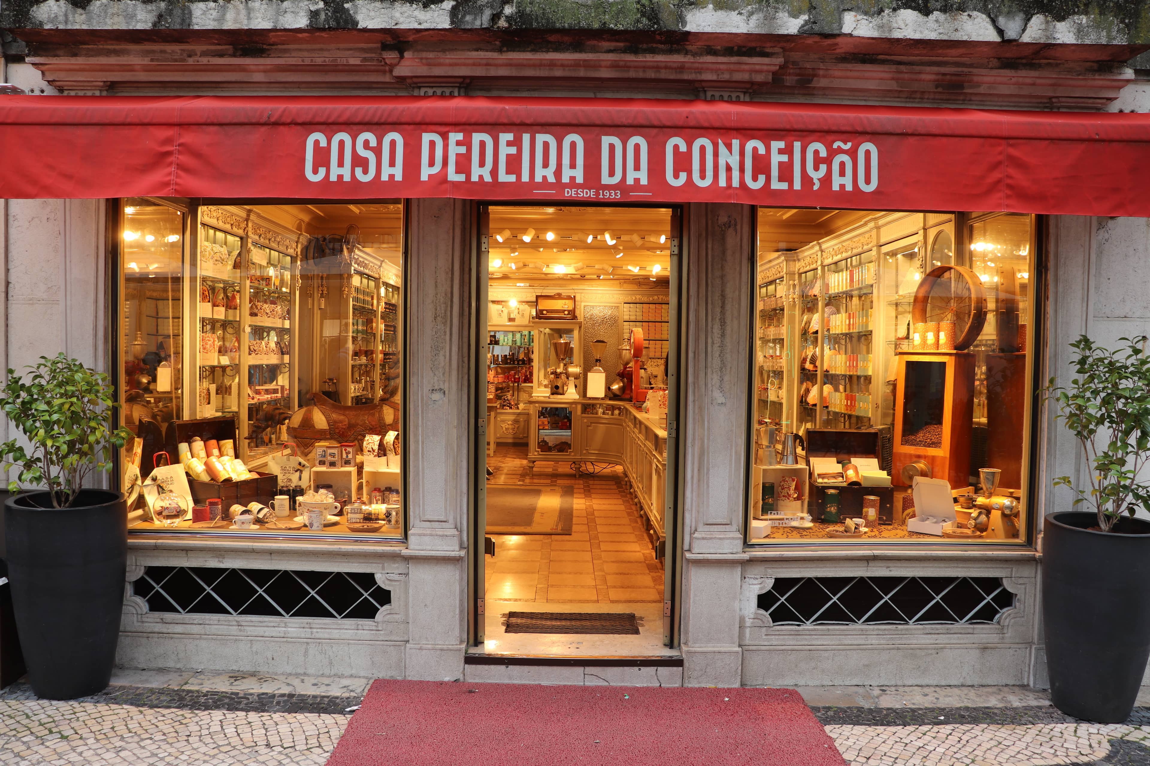Pedestrian Street Charm