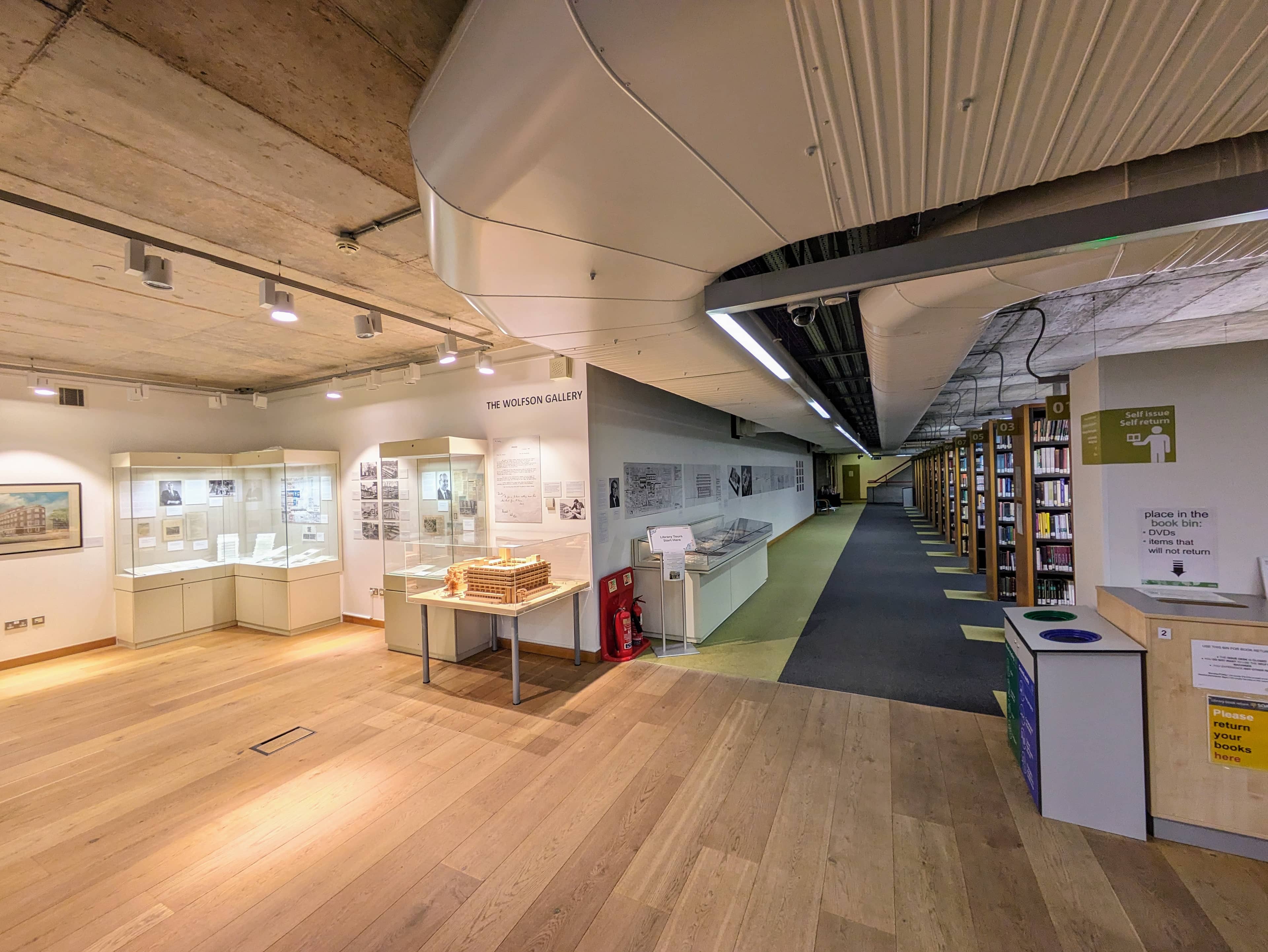 Meandering Gallery Spaces