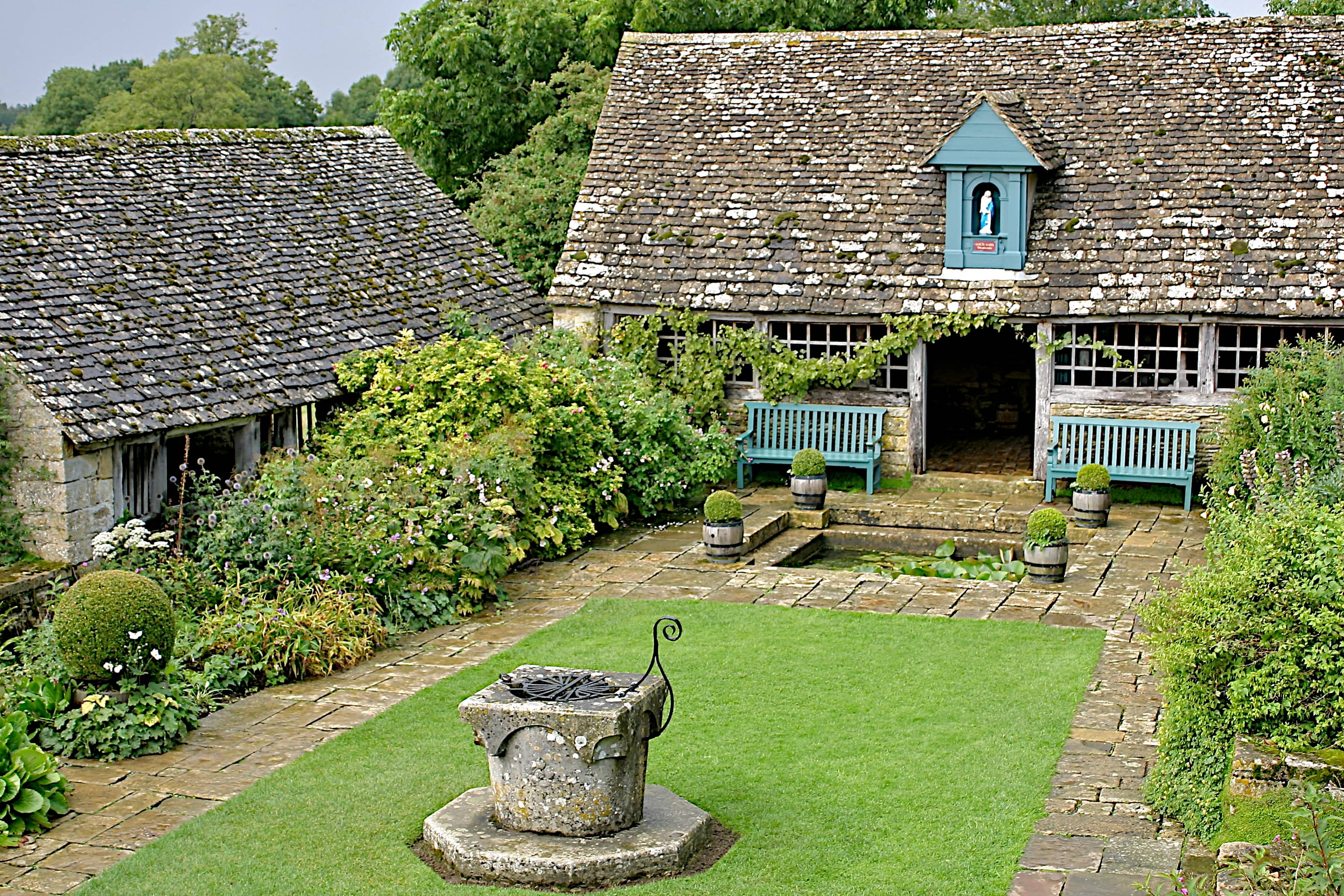 Arts and Crafts Gardens