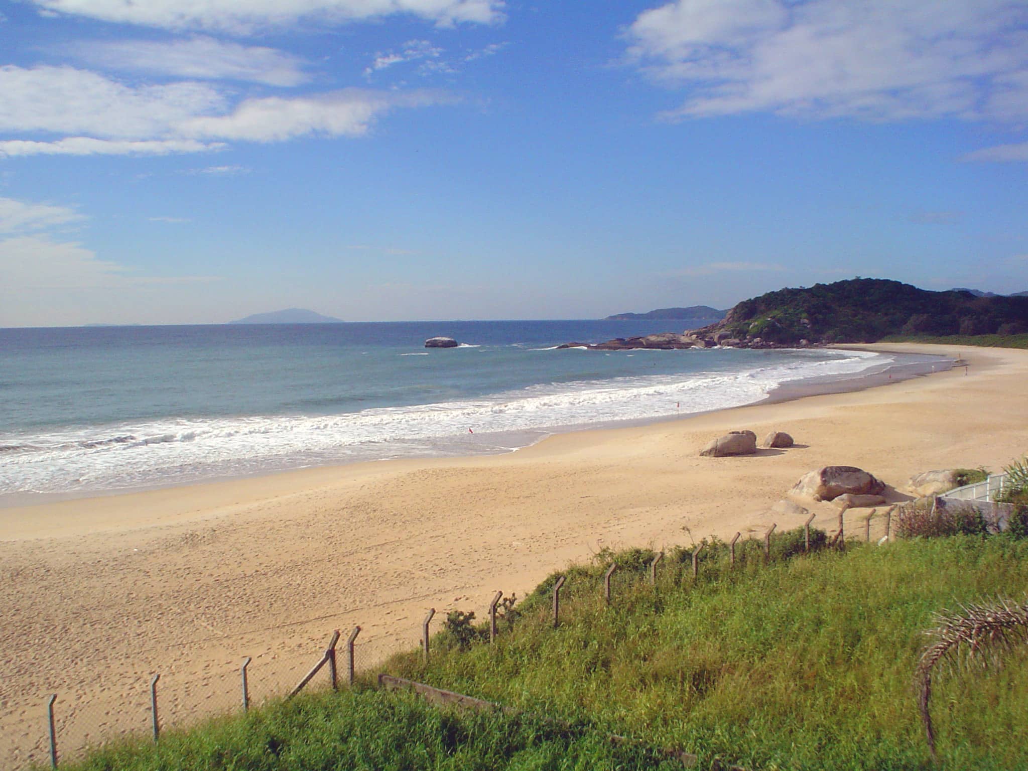 Quatro Ilhas Beach