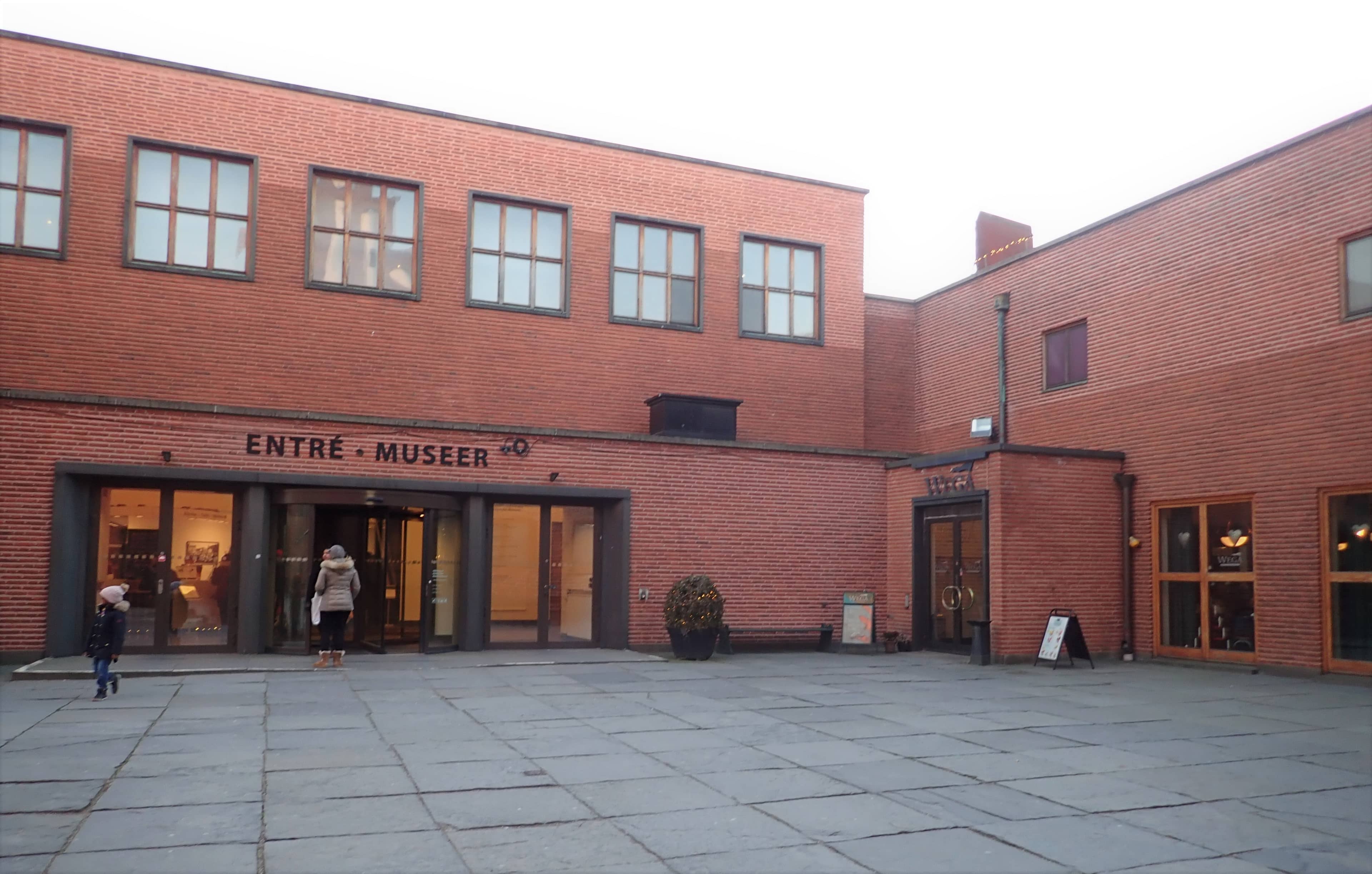 Museum Building Architecture