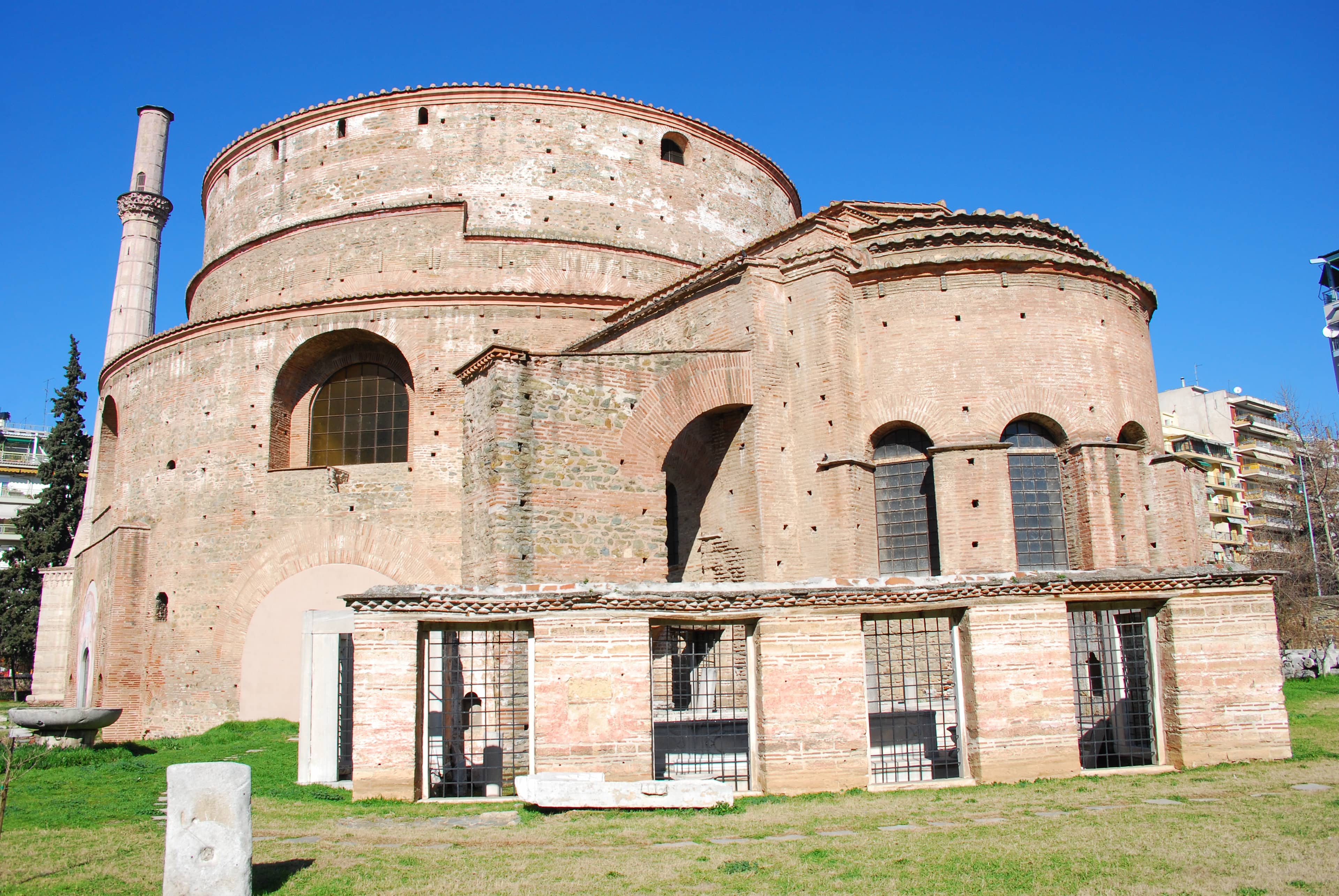 Connection to the Rotunda