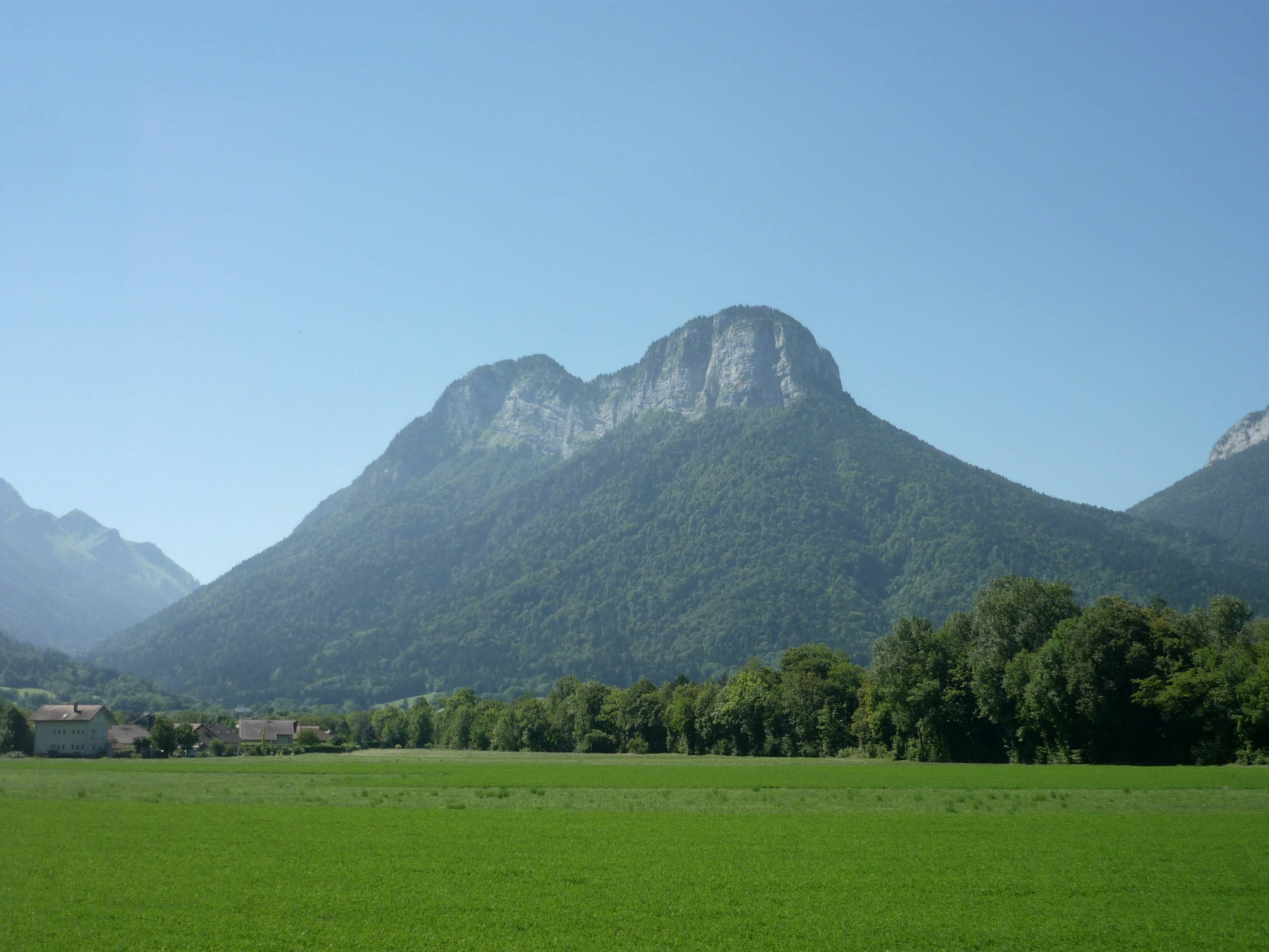 Montagne du Charbon Hike