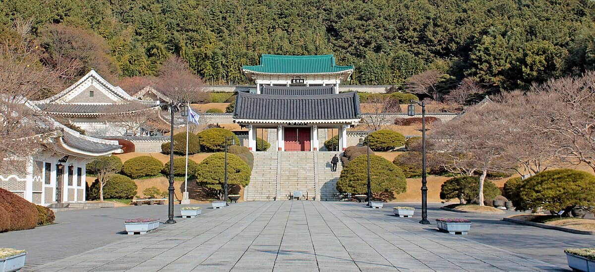 Ui-yeol-gak Pavilion