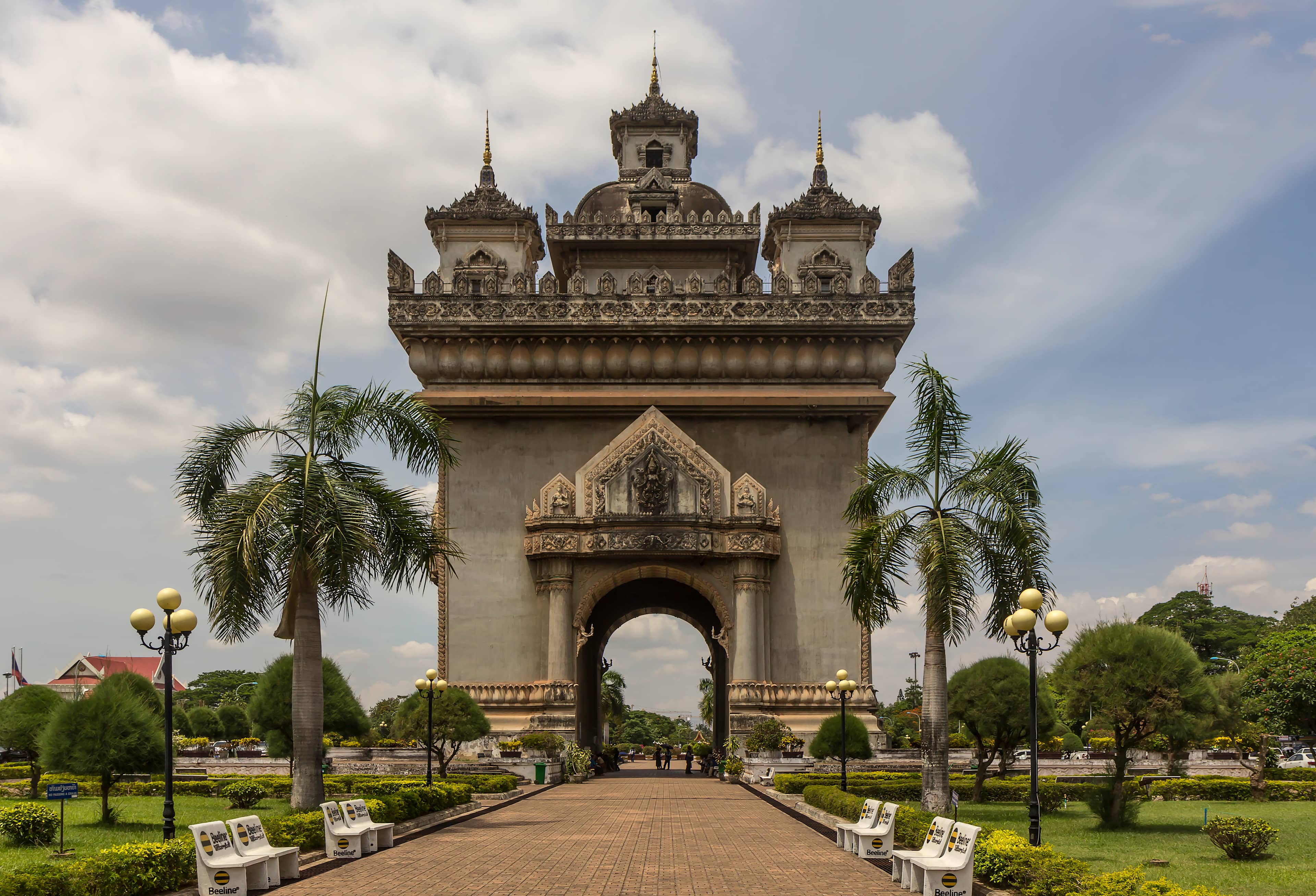 Patuxai Victory Gate