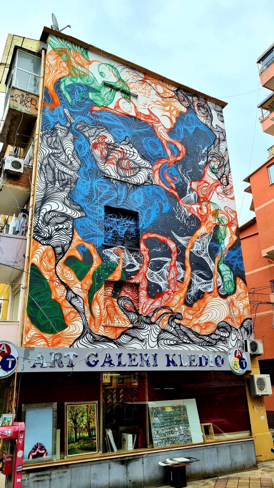 Street Art Spectacle