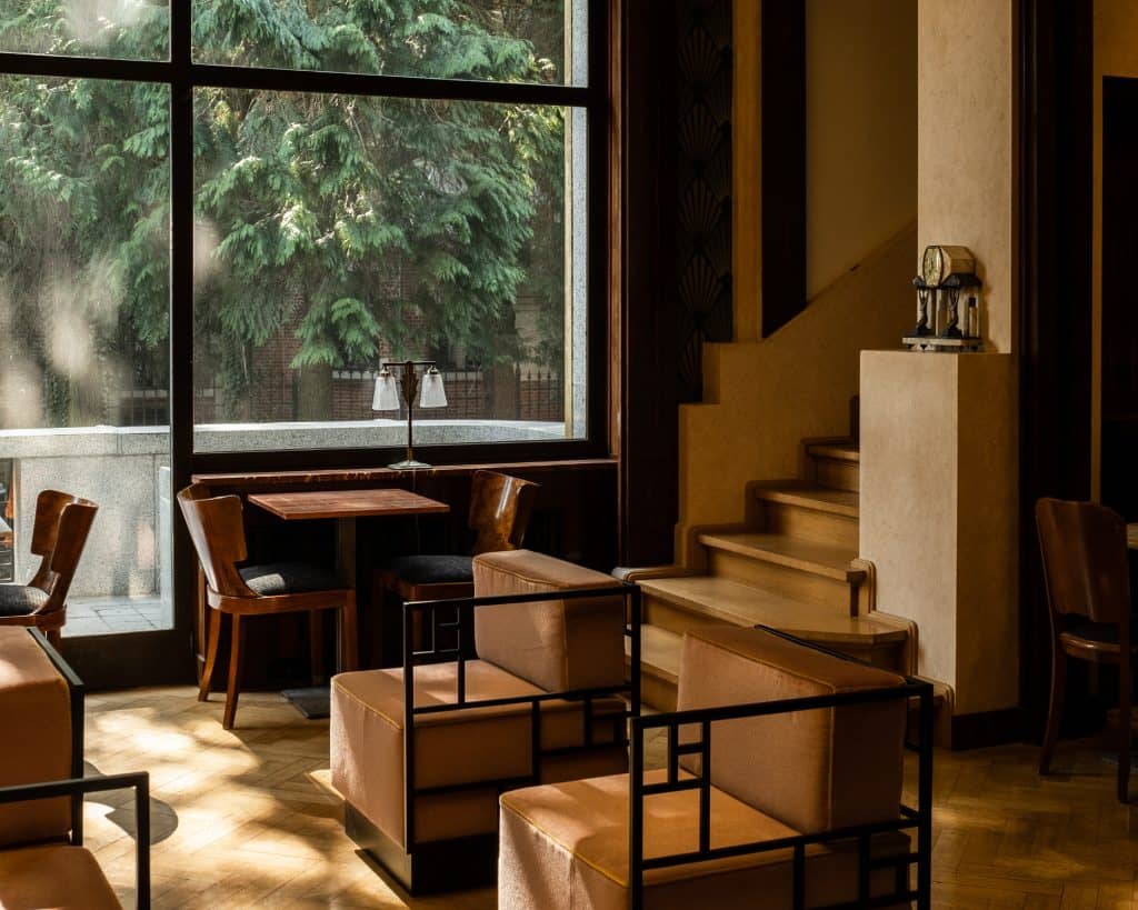 The Restaurant/Salon