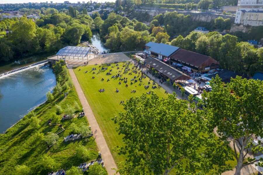 Riverside Guinguette