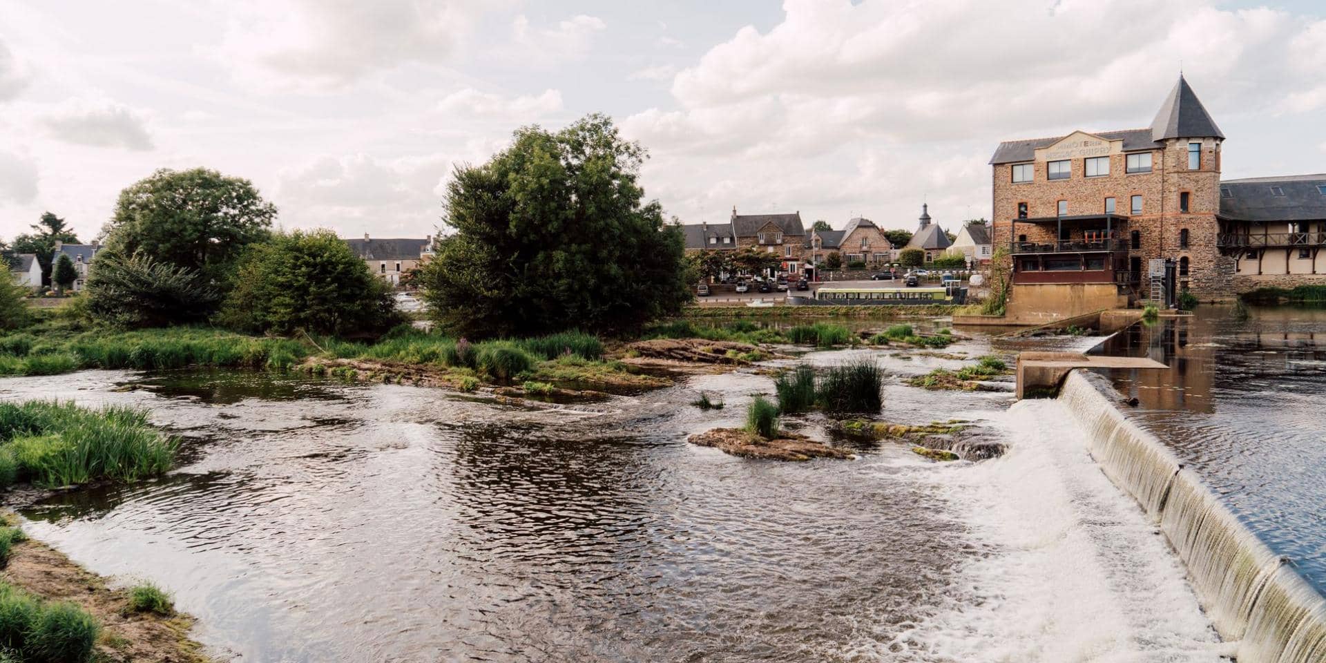 Riverbank Access