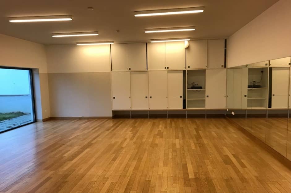 Dance Studios & Performances