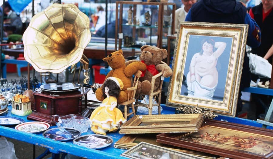 Weekend Market Charm