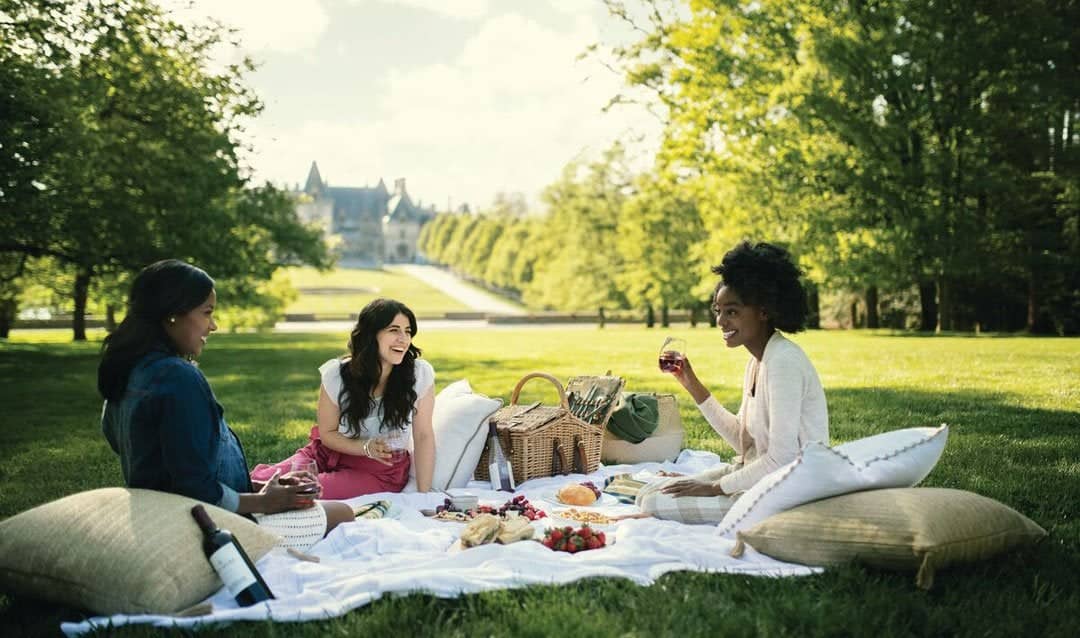 Lagoon Picnic Spot