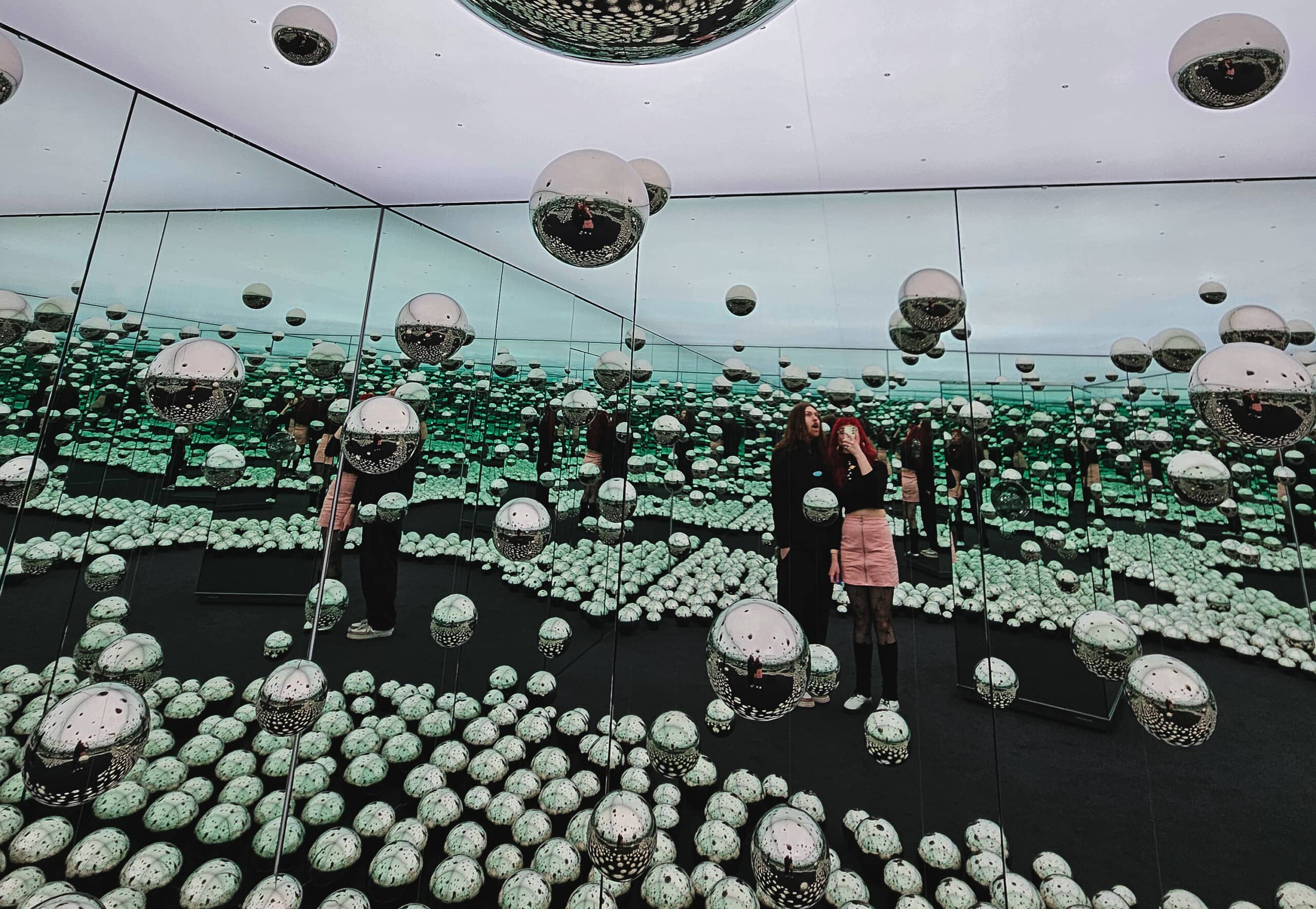 Glass Museum Mirror Room
