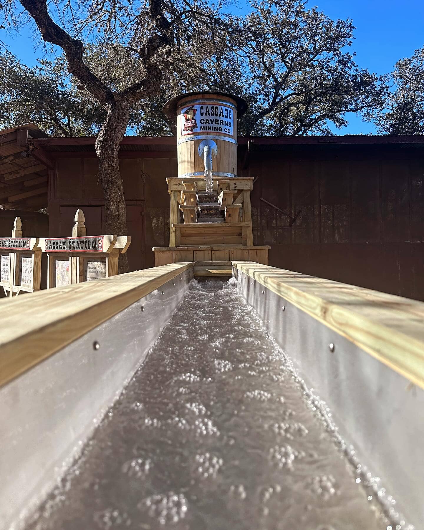 Mining Sluice Activity