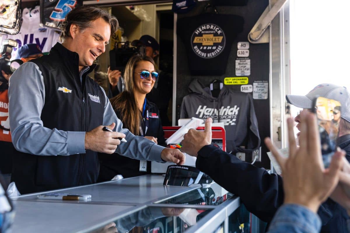 Driver Autograph Sessions
