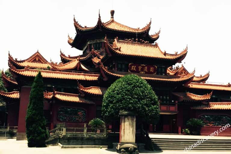 Zen Buddhism's Western Hub