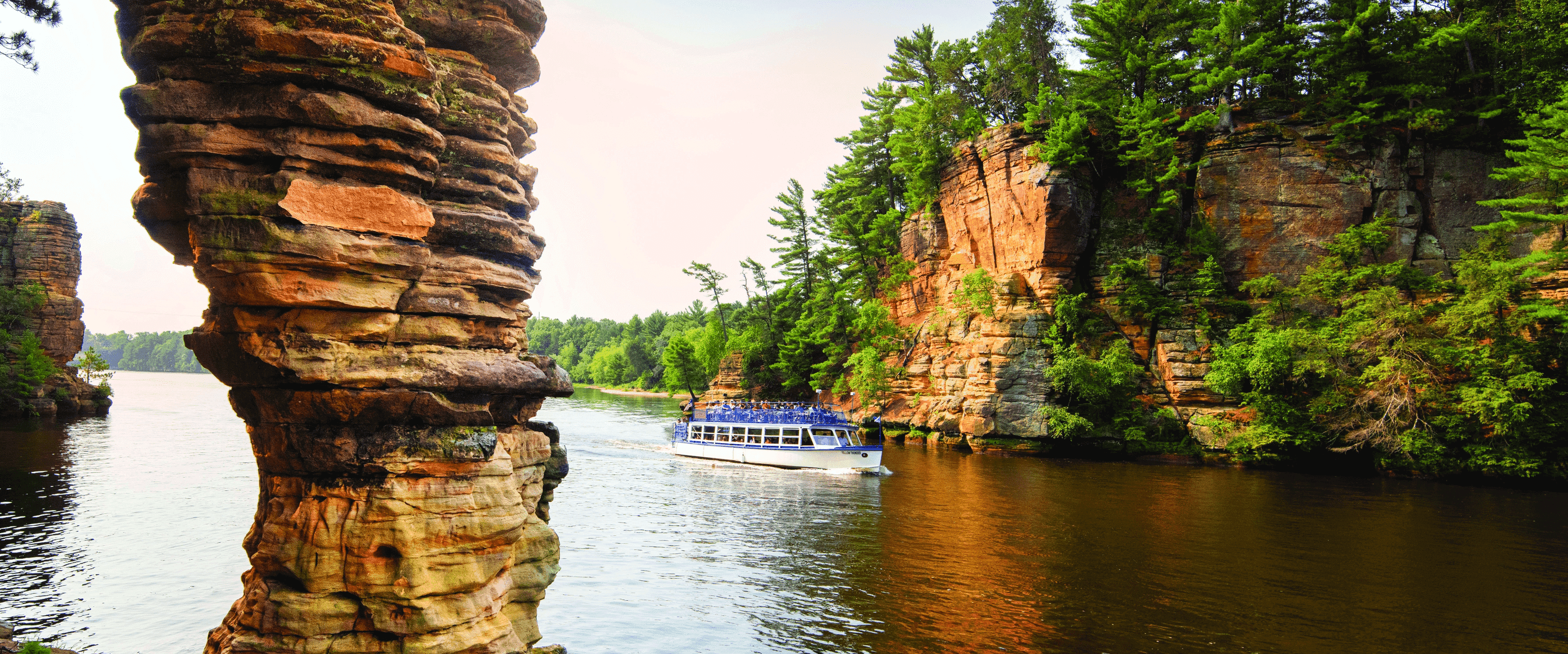 Upper Dells Boat Tour