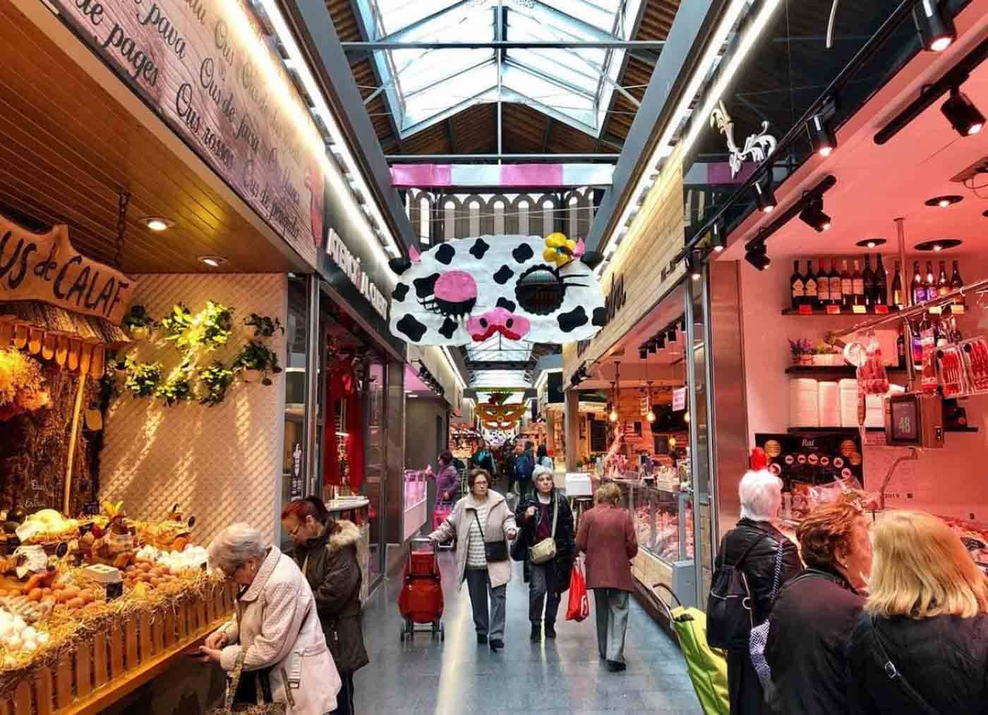 Indoor Food Market