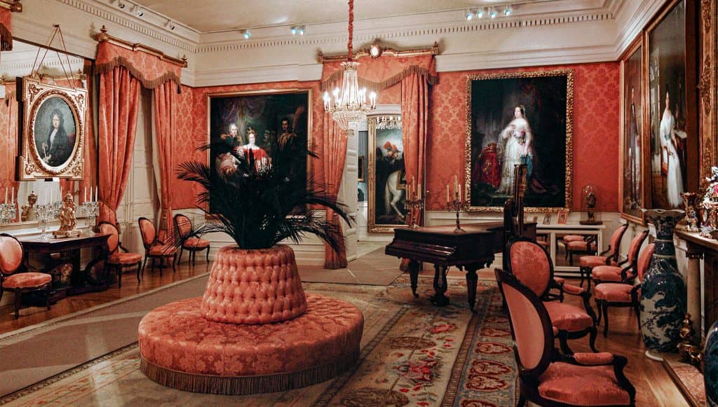Biedermeier Furniture Collection