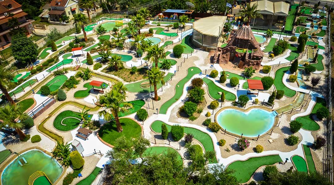 Fantasy Mini Golf