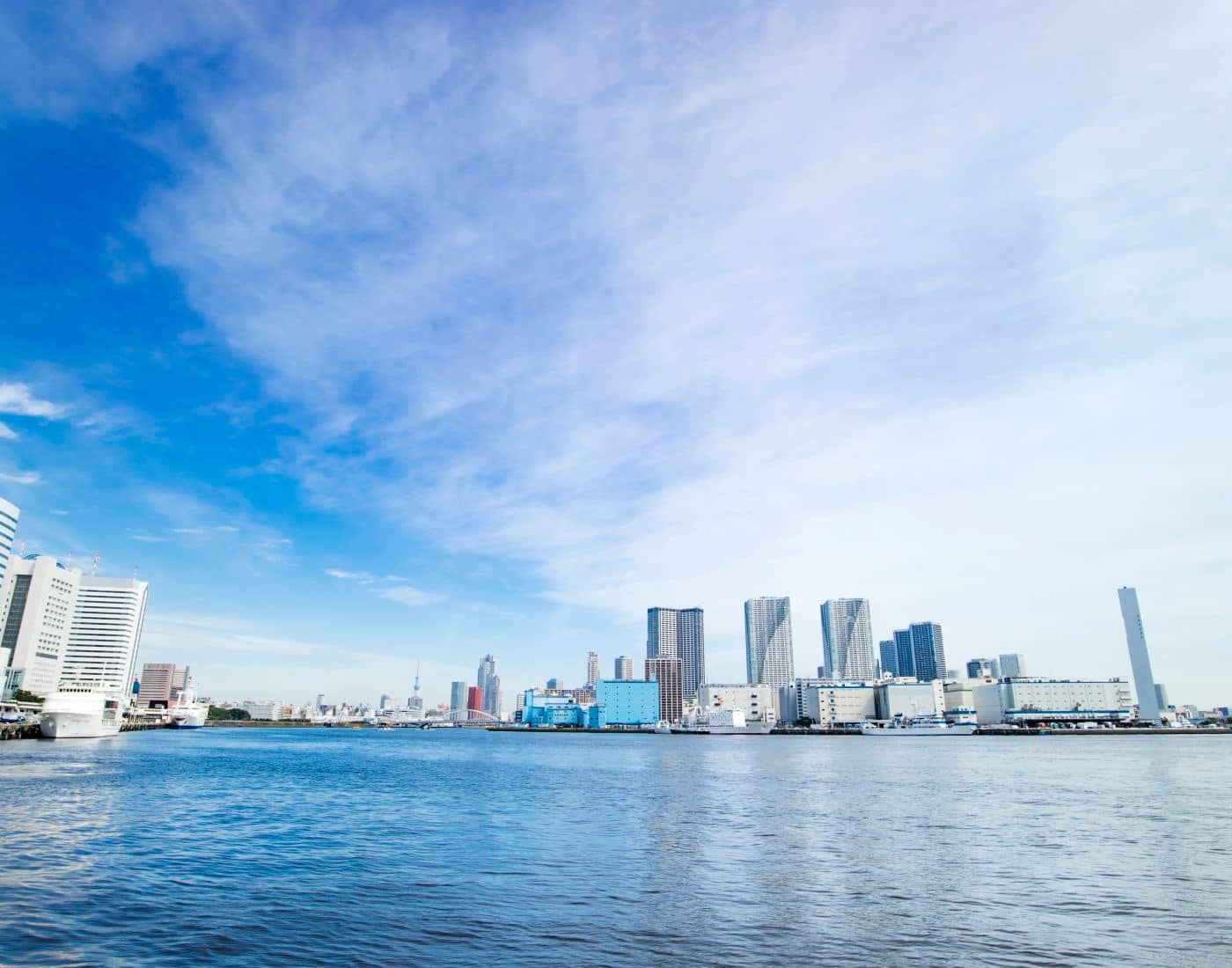 Waterfront Breeze