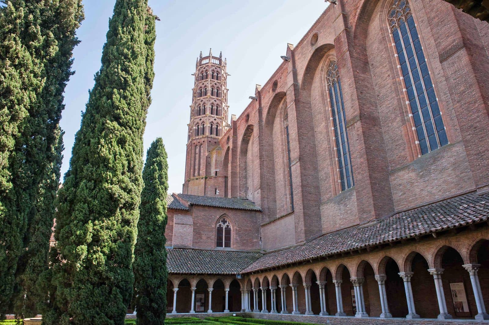 Adjacent Jacobin Church