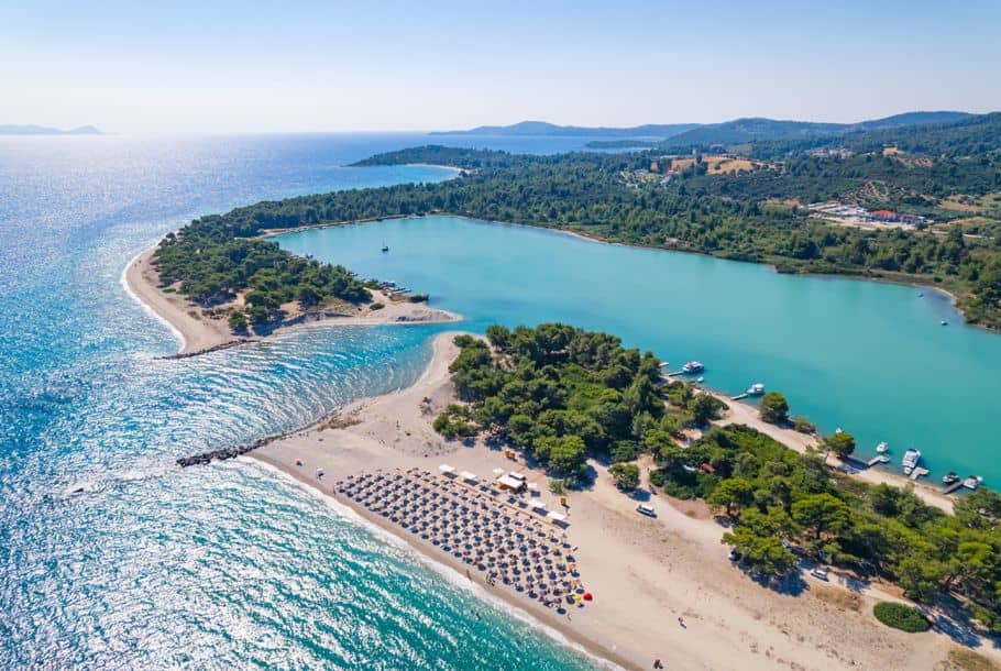 Glarokavos Beach