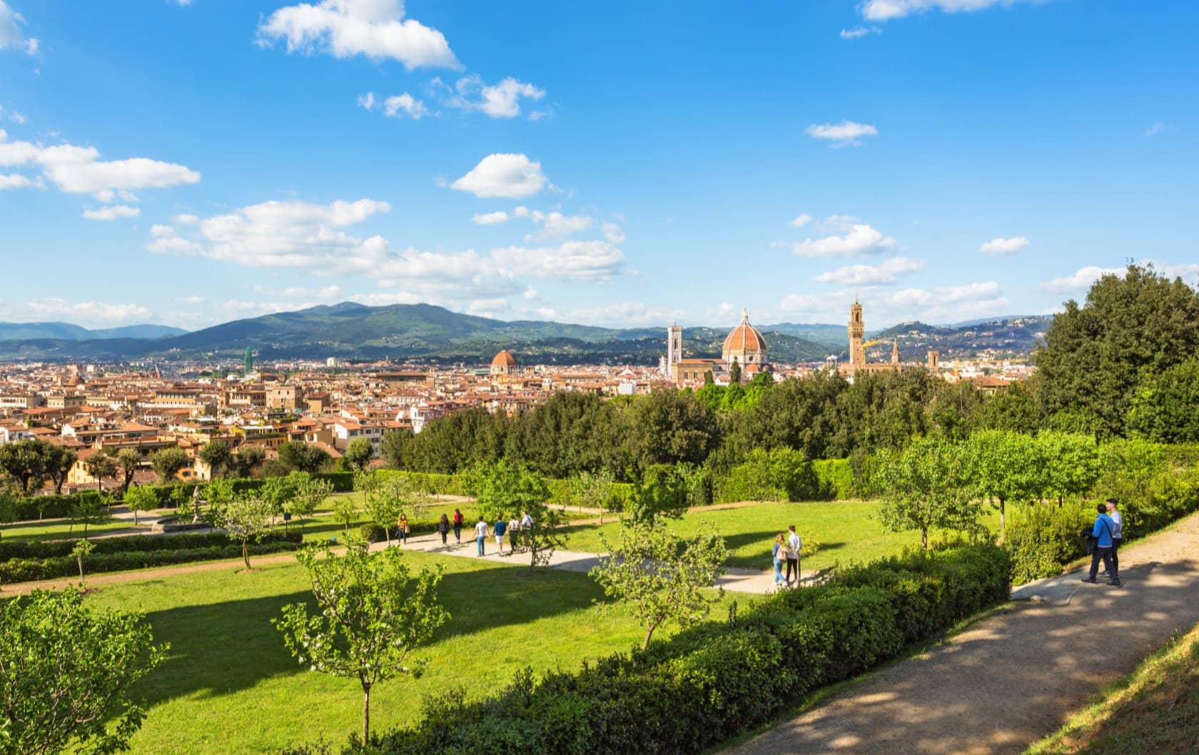 Gateway to Oltrarno