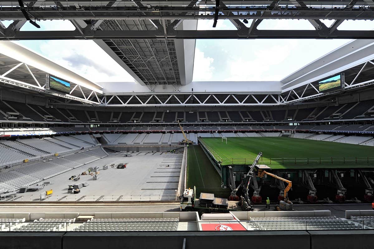 Retractable Roof