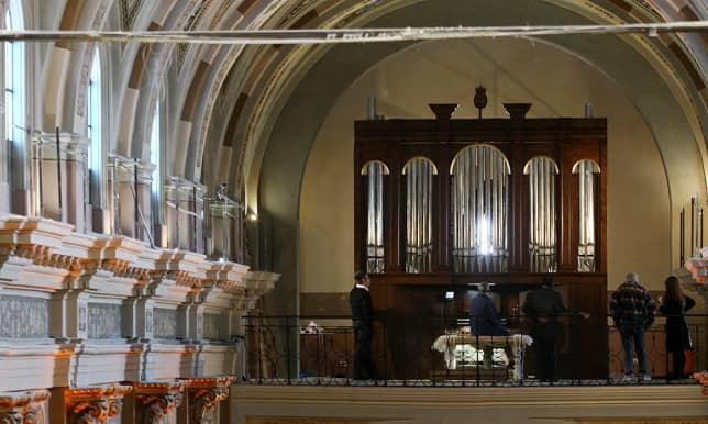 Restored Pipe Organ