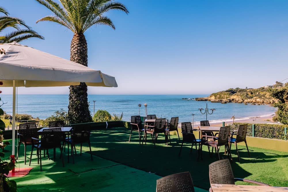 Vibrant Beachfront Atmosphere