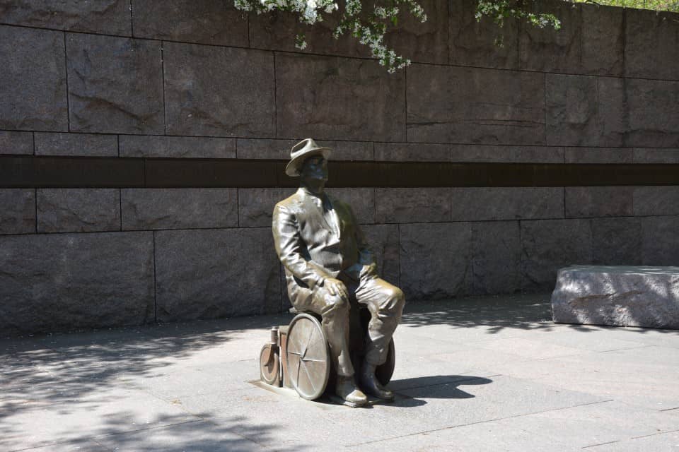 FDR's Wheelchair Statue