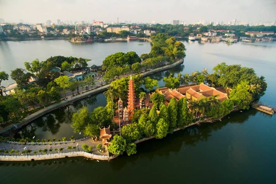 Loi Phong Pagoda View