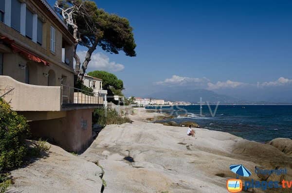 Path to Hidden Beaches