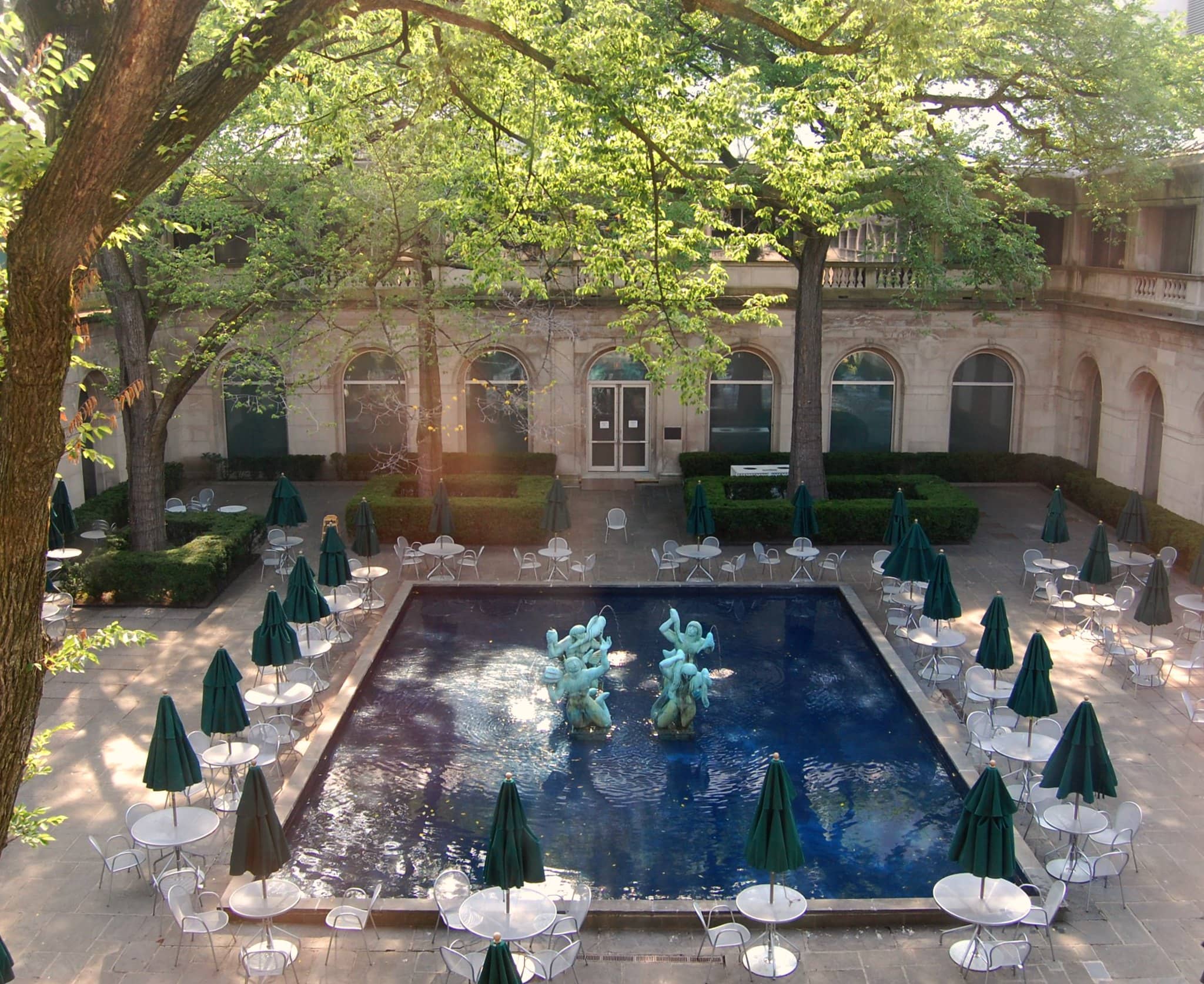 McKinlock Court