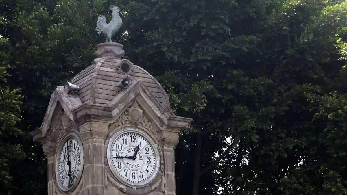 Art Nouveau Clock