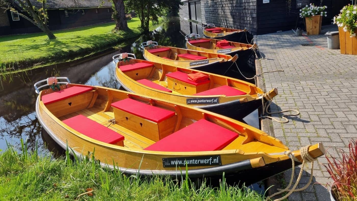 Authentic Punter Boat Ride