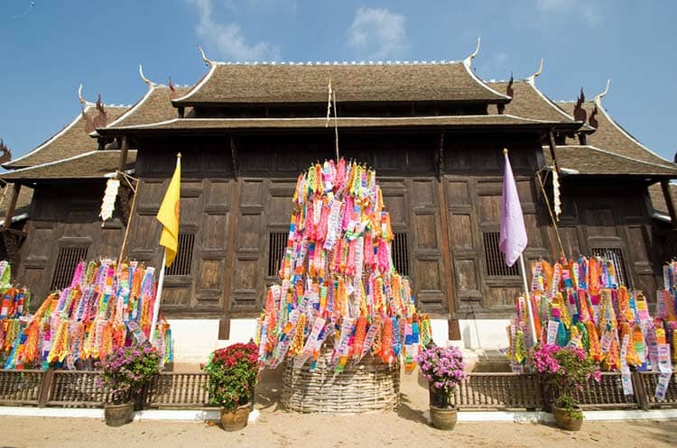 The Temple's Peaceful Courtyard