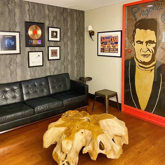 Backstage & Dressing Rooms