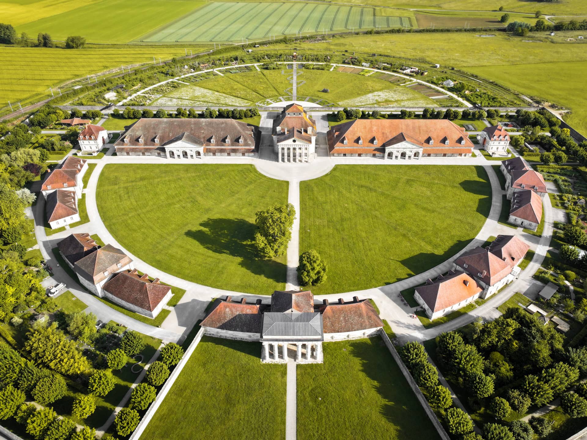Themed Gardens