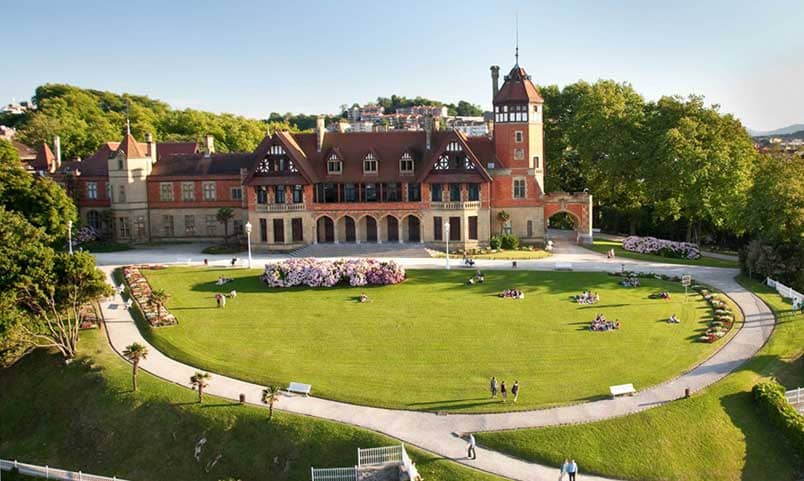 Palace Gardens