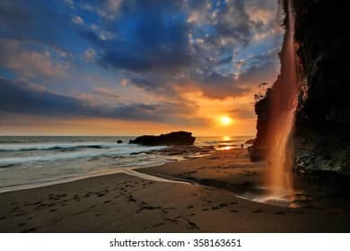 Golden Sands & Sunset Views