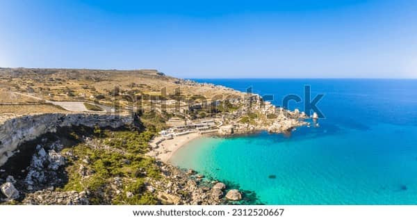 Picturesque Rocky Bay